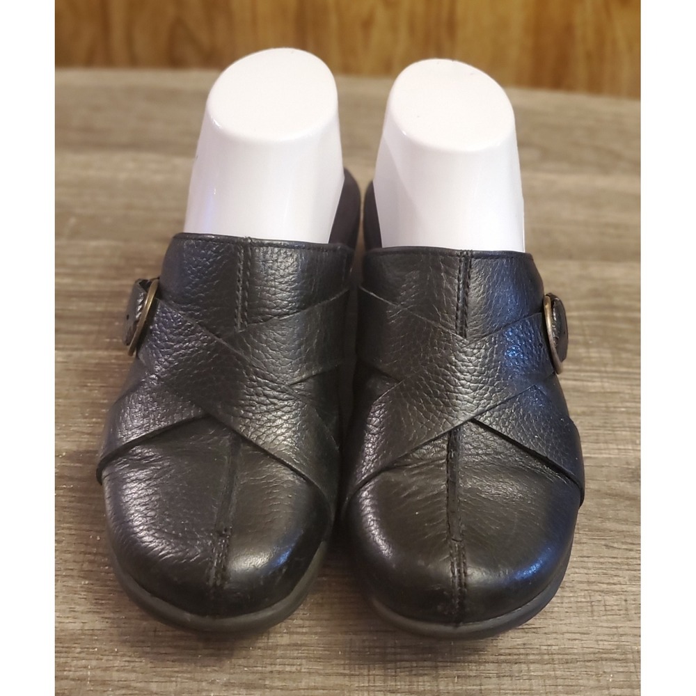 Clarks Artisan Leather Pebbled Criss‎ Cross Clogs Women's Size 7 Black - Picture 2 of 10